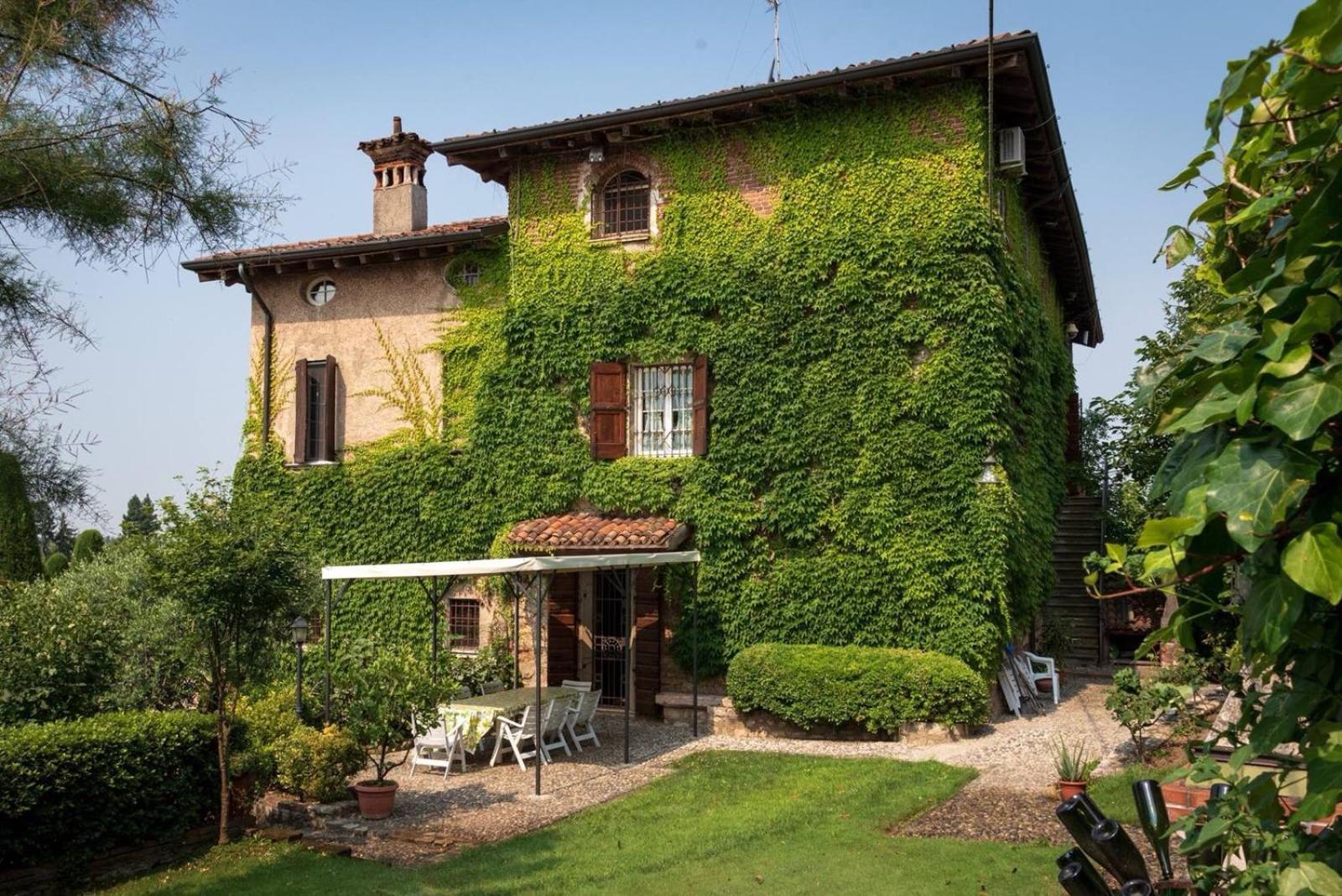 Torre De Salis Bed & Breakfast Gussago Bagian luar foto