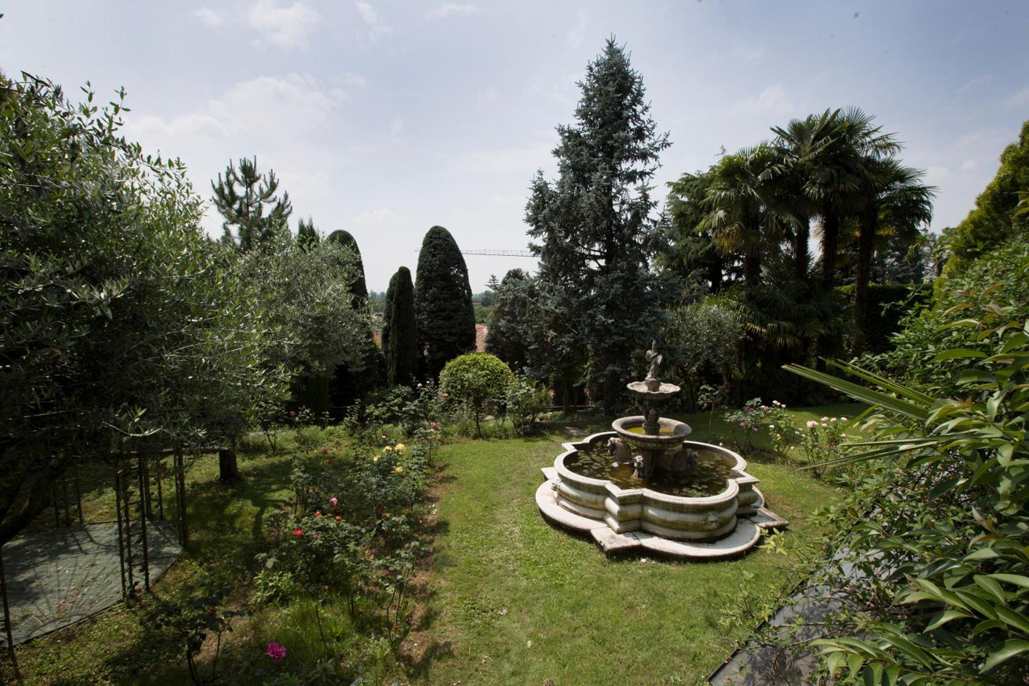 Torre De Salis Bed & Breakfast Gussago Bagian luar foto